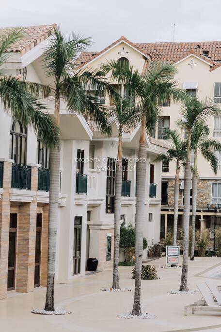 Work-Friendly Mountain-View Condo Near Sm Seaside 세부 외부 사진